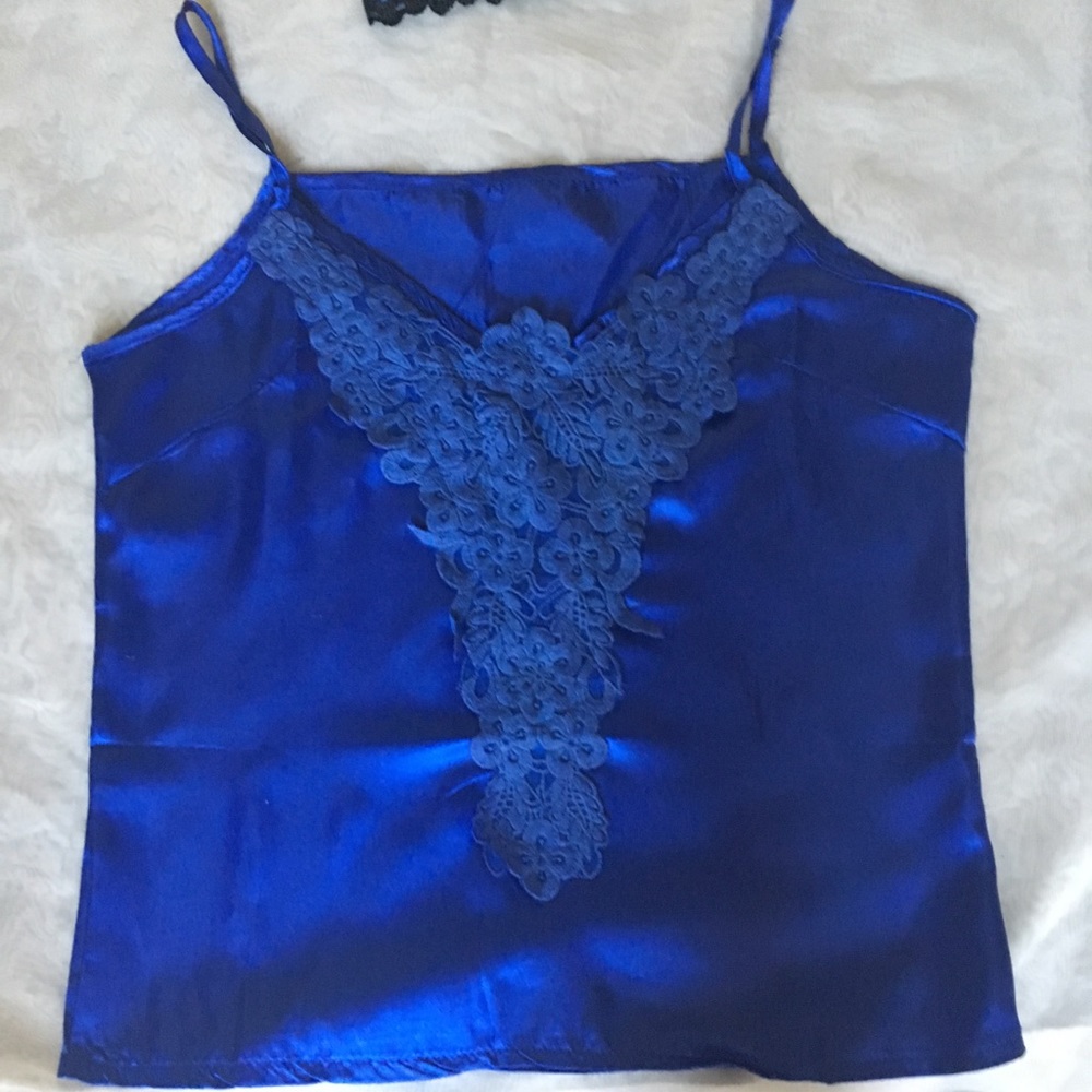 Silky blue top